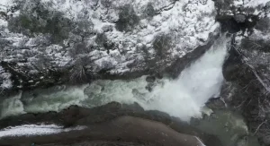 Ulukaya Kanyonu ve Şelalesi’nde kar manzarası