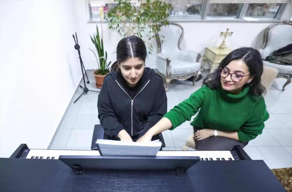 Ümraniye Müzik Akademisi Eğitime Devam Ediyor