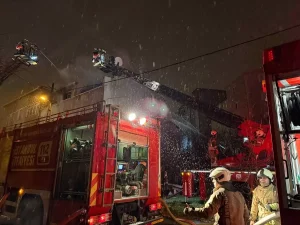 Ümraniye’de Bina Yangını: Vatandaşlar Kurtarıldı