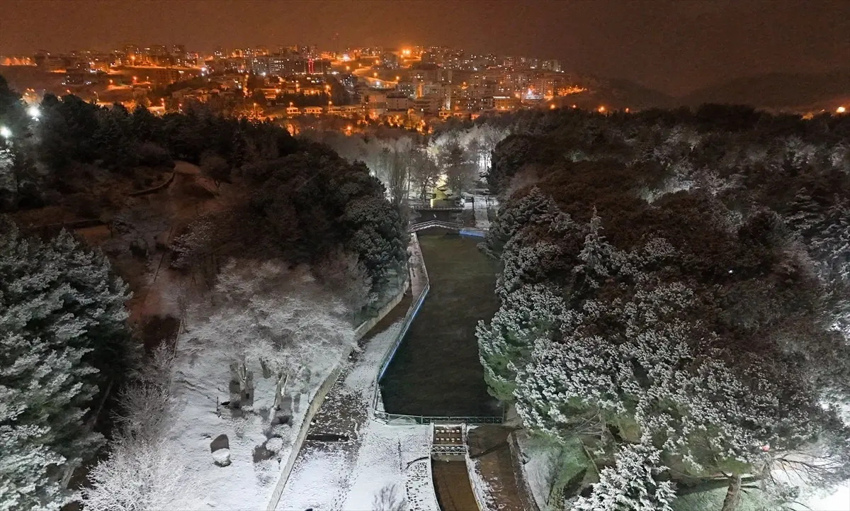 Uşak’a İlk Kar Yağdı