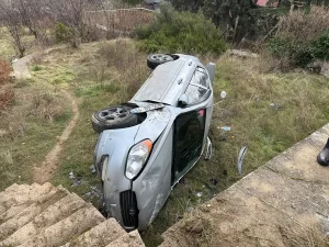 Uşak’ta Otomobil Devrildi: Sürücü Yaralandı