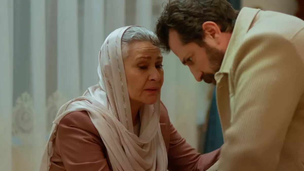 Uzak Şehir Yeni Yıla Duygu Dolu Giriş Yapıyor