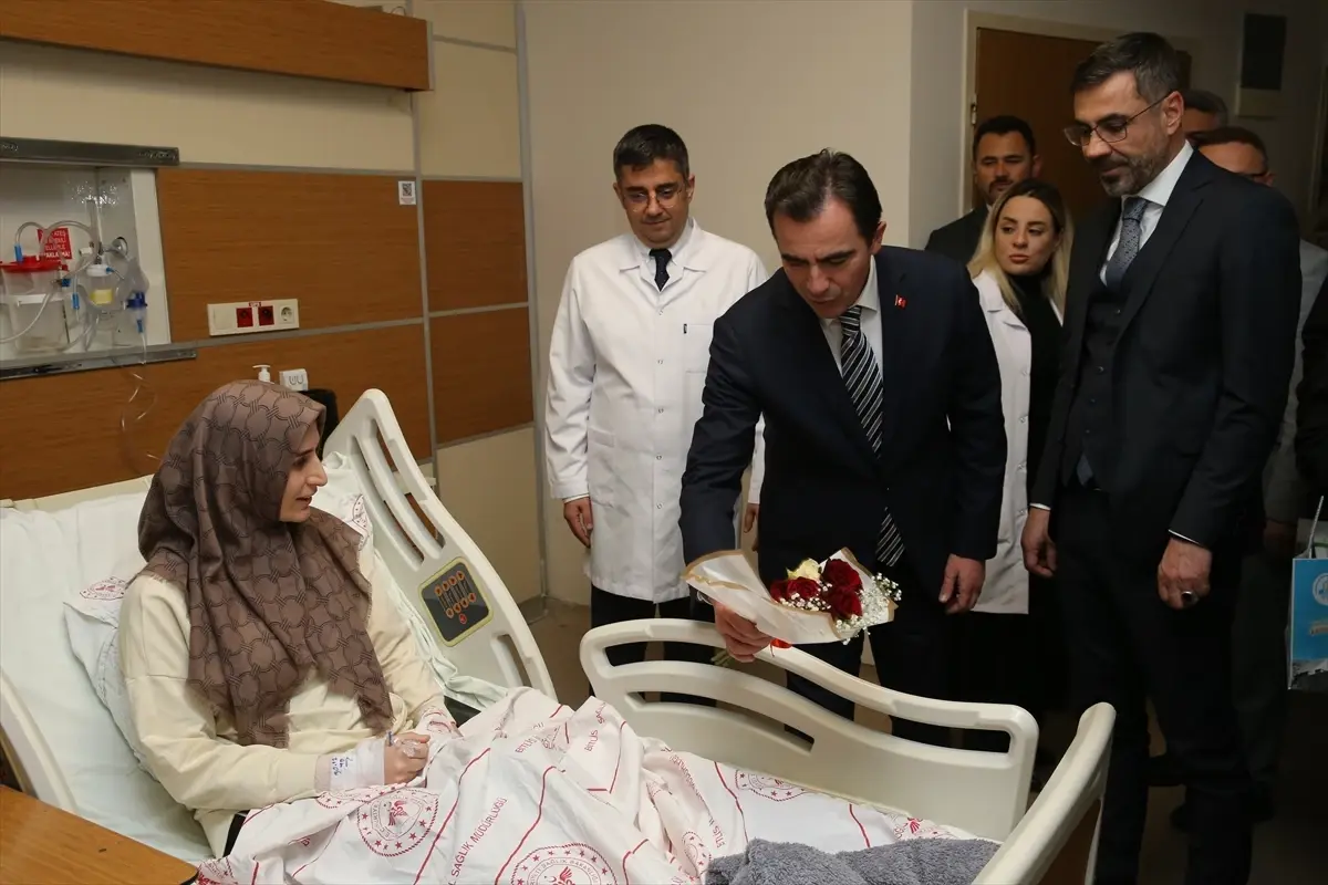 Vali Karakaya Yeni Yılı Kutladı