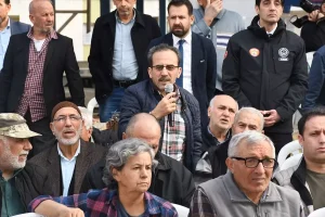 Vali Köşger Yüreğir’de Vatandaşları Dinledi