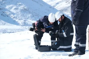 VEDAŞ’tan Zorlu Kış Şartlarında Enerji Çalışmaları
