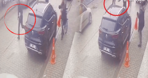 Veli dehşeti: Çocuğunun eski öğretmenini dövüp ateş açtı