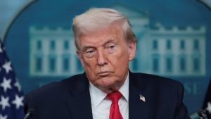 WSJ: Trump, danışmanlarına İran’a “kararlı” saldırı baskısı yapıyor