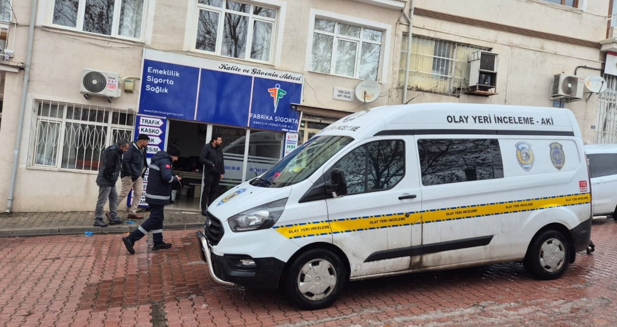 Yakınları ulaşamayınca evine koştu! Cesetleri bulundu