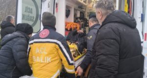 Yaşlı kadını yerde yatarken buldular! İnşaat işçileri mucizeyi gerçekleştirdi