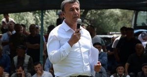 Yeniden Refah Partisi’nin ‘ihracını’ duyurduğu belediye başkanı konuştu: AK Parti’ye geçmeseydim böyle bir karar alırlar mıydı?