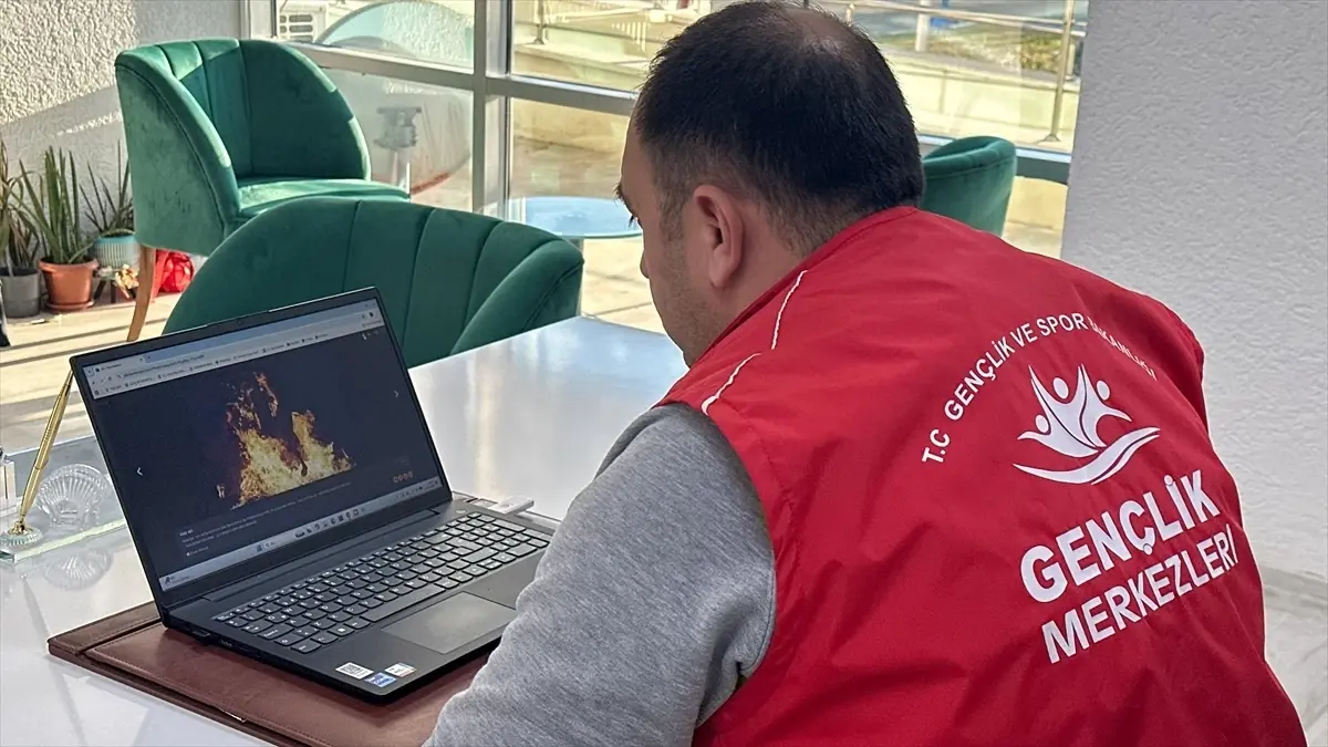 Yılın Kareleri Oylamasına Katıldı