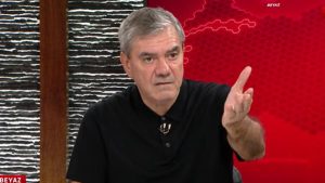 Yılmaz Özdil’den Cumhurbaşkanı Erdoğan’ı hedef alan Yunan gazeteciye sert çıkış