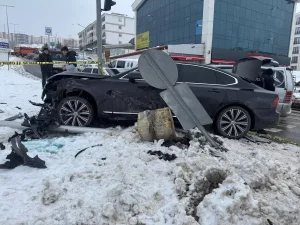 Yozgat’ta Trafik Kazası: 1 Ölü, 1 Yaralı