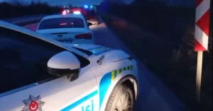 Yürekleri yakan kaza! Genç çift ve 3 aylık bebekleri hayatlarını kaybetti