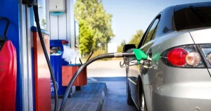 Zamlar yağmaya başladı: Benzin ve motorine zam geldi