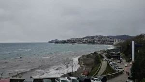 Zonguldak’ta Okullar Tatil, Final Sınavları Ertelendi