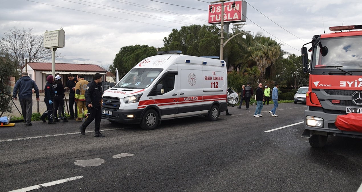 91 yaşında direksiyon başına geçti, faciaya neden oldu: 2 ölü, 4 yaralı