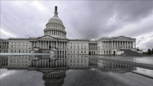ABD’de silahlı şüpheli, Kongre Binası yakınında yakalandı