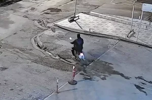 Adana’da Motosiklet Hırsızlığı: İki Genç Tutuklandı