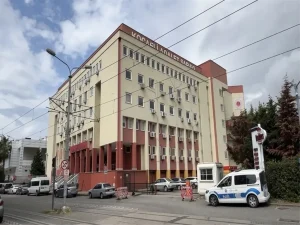 Adliyede Hırsızlık: 2 Kilo Altın ve 6400 Dolar Çalındı