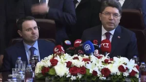 Akın Gürlek bakanlık görevini Yılmaz Tunç’tan devraldı: Bu emaneti daha ileriye taşıyacağız