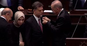 AKP’li vekili kahreden haber! Annesini kaybetti