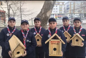 Akyurt’ta Kuşlar İçin Yuva ve Yemlikler Hazırlandı