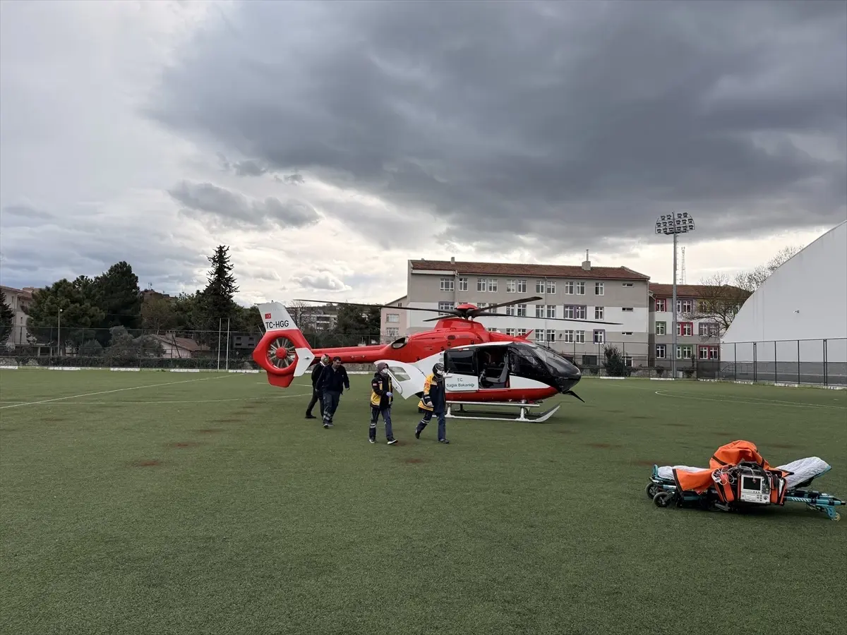 Alaçam’da Kalp Krizi Geçiren Kadın Helikopterle İle Sevk Edildi
