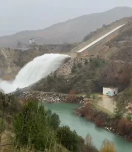 Alaköprü Barajı Kapakları Açıldı