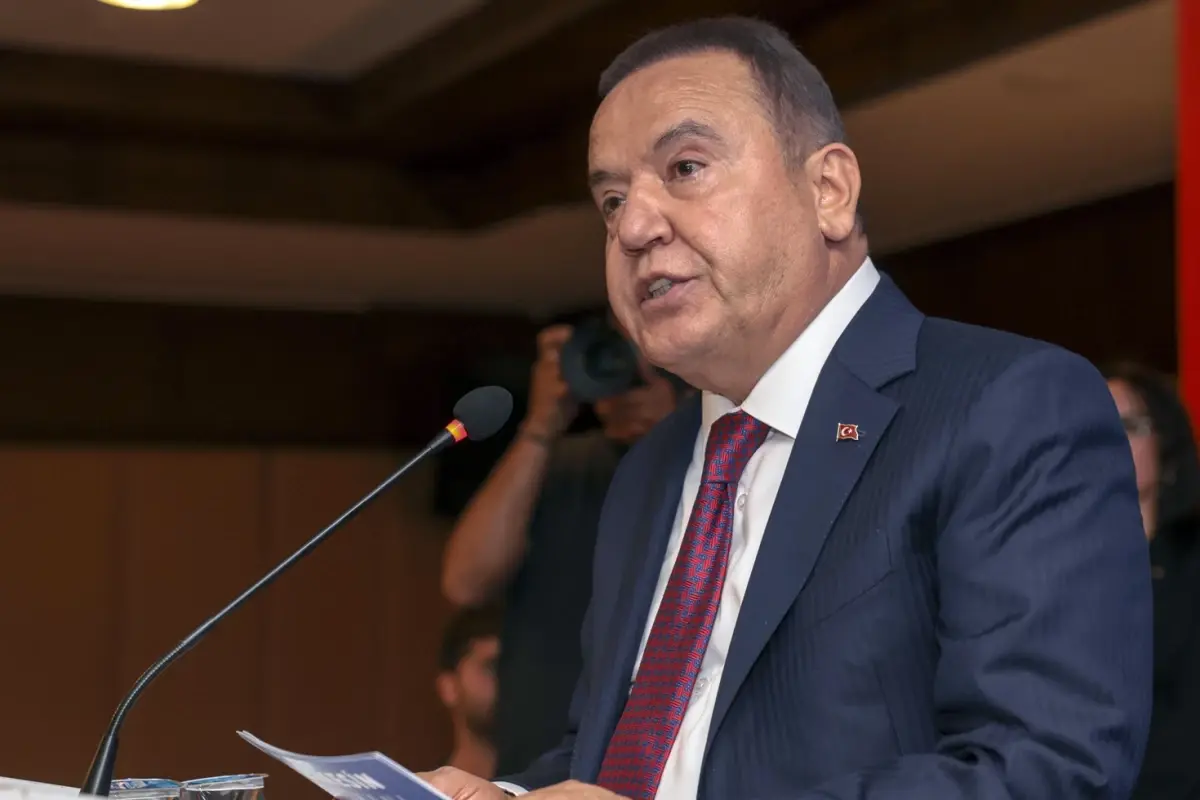 Antalya’da Yolsuzluk Davası Başladı