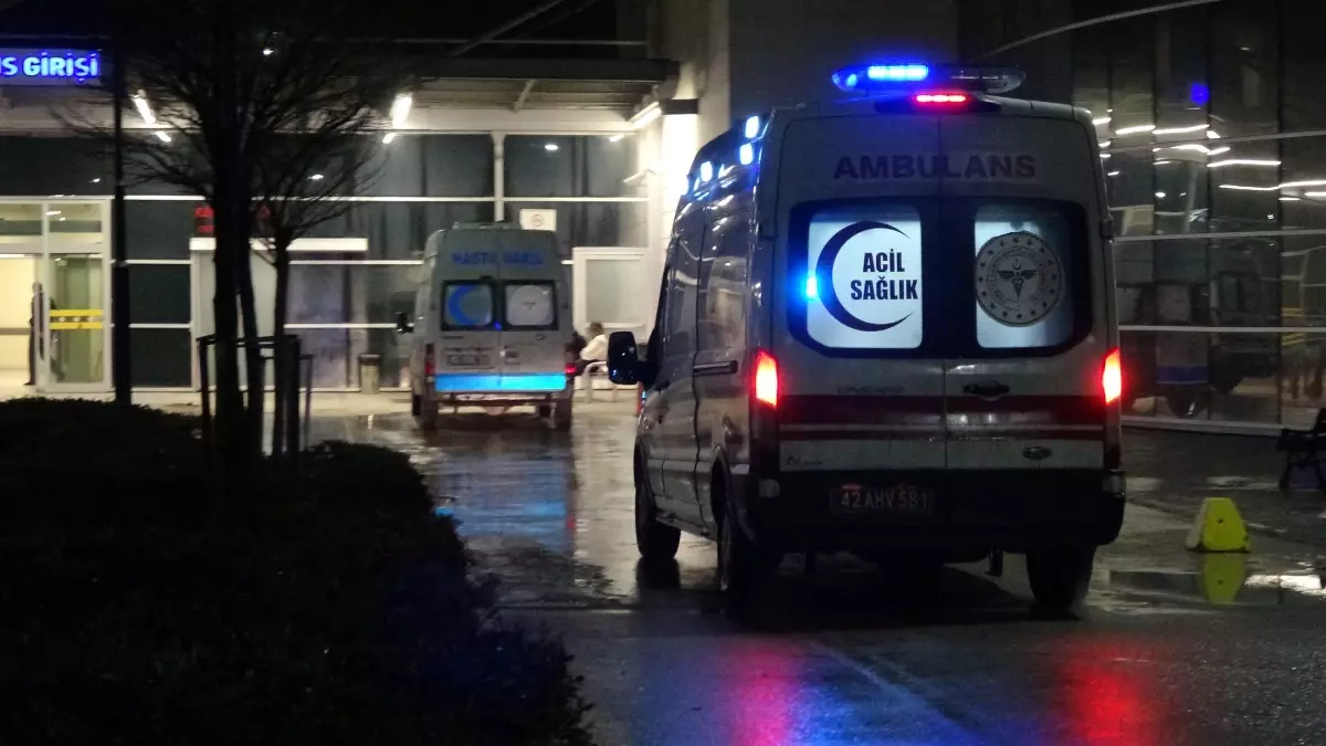 Apartmanda Zehirlenme Şüphesi: 11 Kişi Hastaneye Kaldırıldı