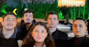 Atatürkçü teğmenlerden ihraçlarının birinci yılında Anıtkabir’de hatıra fotoğrafı