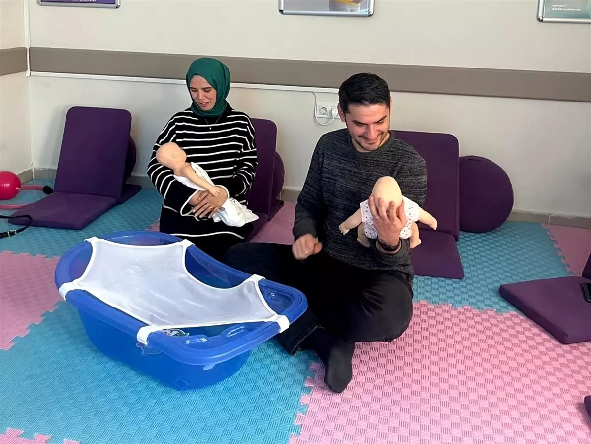 Baba Adaylarına Eğitim Başladı