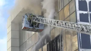 Bağcılar’da Alışveriş Merkezinde Yangın