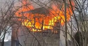 Belediye başkan yardımcısının annesi yangında hayatını kaybetti