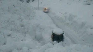 Beytüşşebap’ta Çığ Riski: 3 Köy Yolu Kapandı