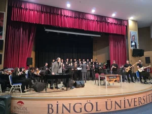 Bingöl’de ‘Kim Var?’ Müzikal Tiyatrosu