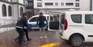 ‘Birini bıçaklamam lazım’ diyerek evden çıkıp 16 yaşındaki kız çocuğunu bıçakladı