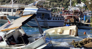 Bodrum ve Milas’ta fırtına hayatı felç etti