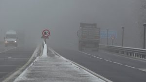 Bolu Dağı’nda sis etkili oluyor