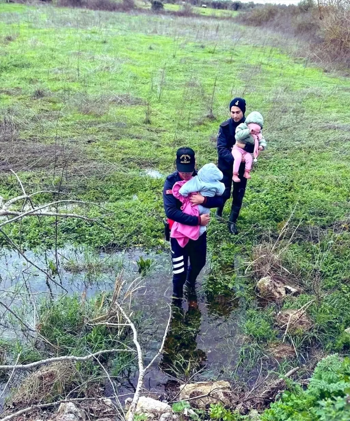 Bursa’da Mahsur Aile Kurtarıldı