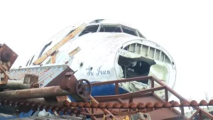 Bursa’da Uçaklı Kafe Projesi İptal Olunca Hurda Uçak Satın Alındı