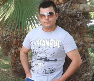 Çal’da Temizlik İşçisi Presle Sıkışarak Hayatını Kaybetti