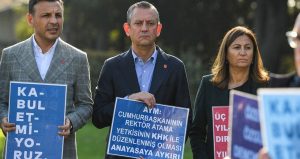 CHP lideri Özel’den Boğaziçi eylemlerine destek: Rektörlüğe sırtını döndü