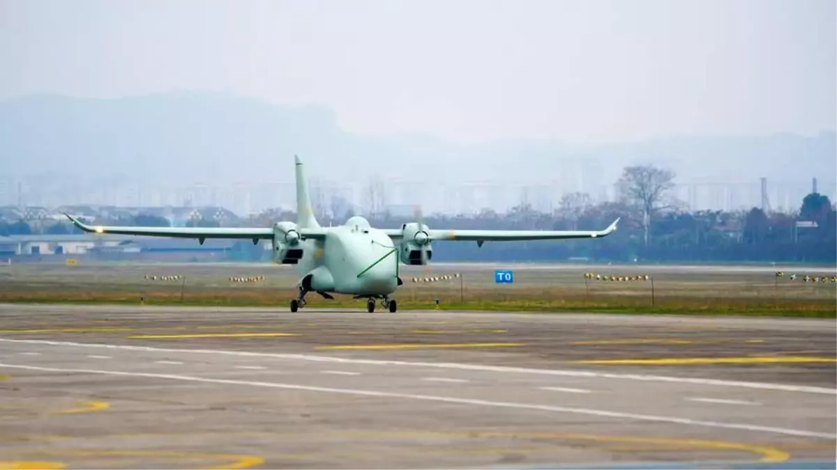 Çin’de İlk Hibrit Motorlu Kargo Uçağı Uçtu