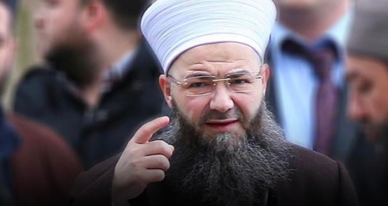 Cübbeli Ahmet İnşaat Mühendisleri Odası seçimlerine tepki gösterenlere bela okudu