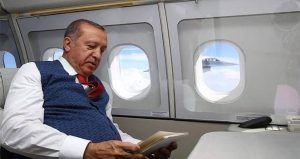 Cumhurbaşkanı Erdoğan Türkiye’ye döndü