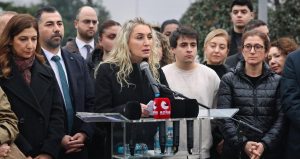 Dilek İmamoğlu: Aileler üzerinden yürüyen baskı, vicdanı yaralıyor