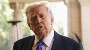 Donald Trump: Küba ile petrol görüşmelerine başladık