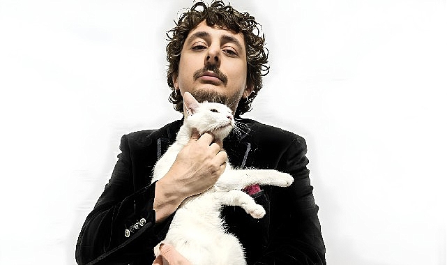 Egemen Erdoğan’dan Yeni Tekli: Aklımın Bir Yerinde